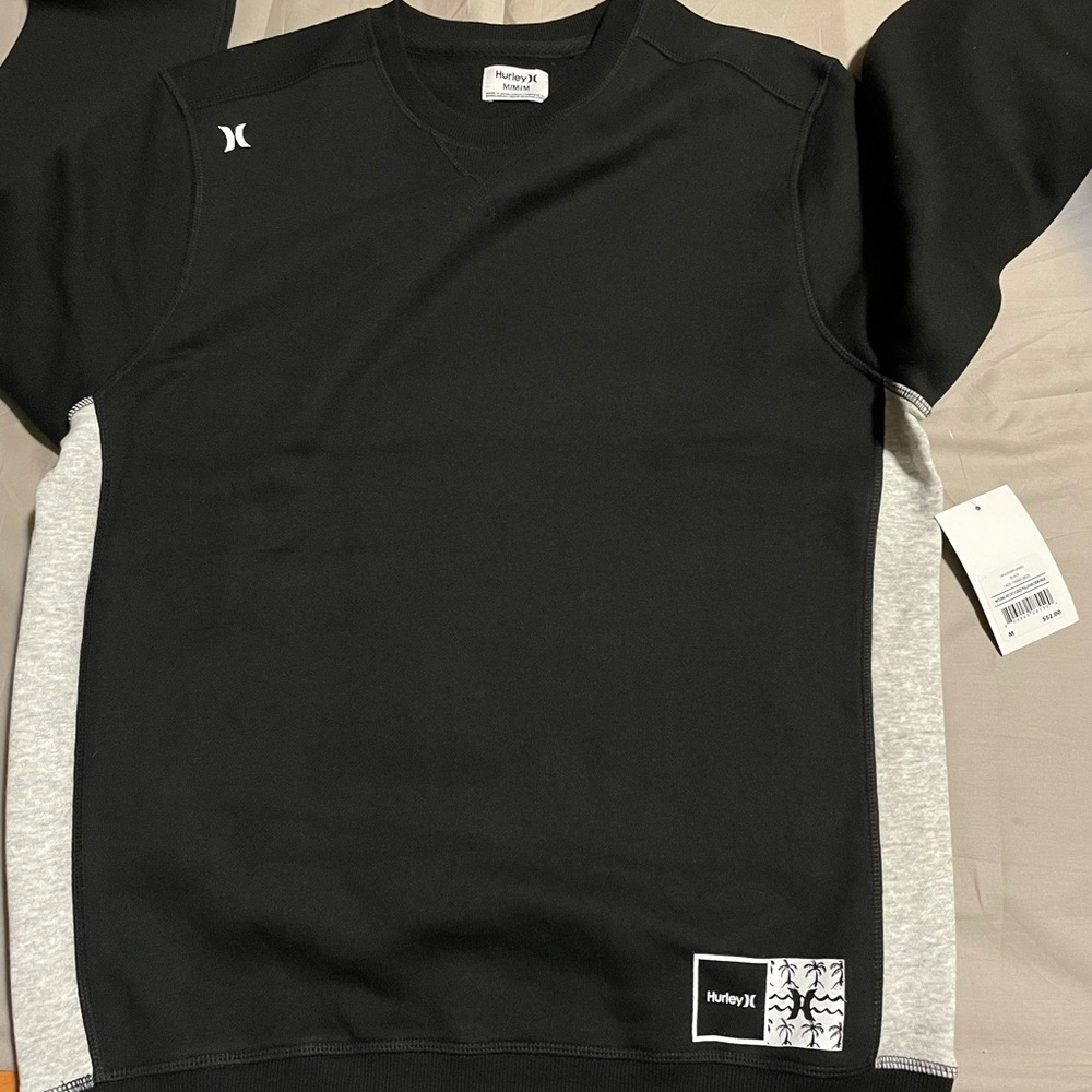 Hurley crewneck sweater